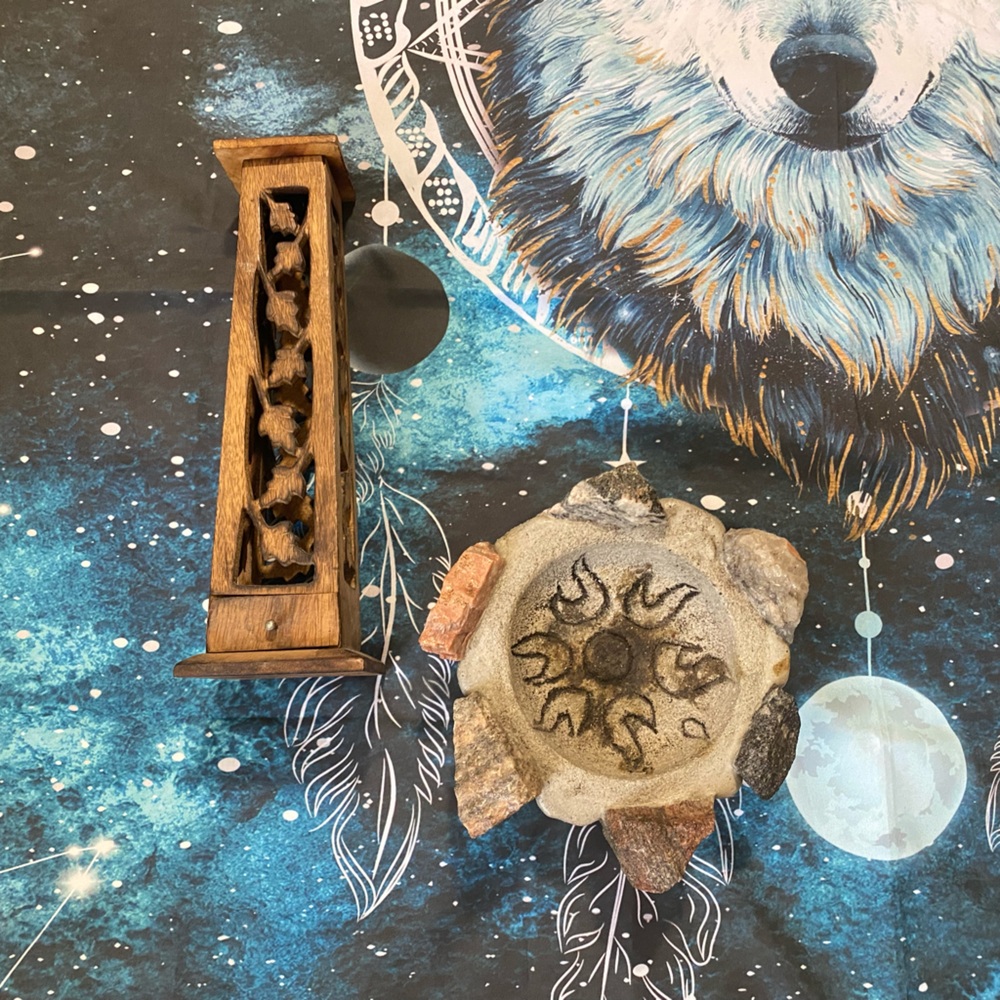 Mystical Wolf Pack Altar Bundle: Constellation Tapestry, Bowl & Incense Tower